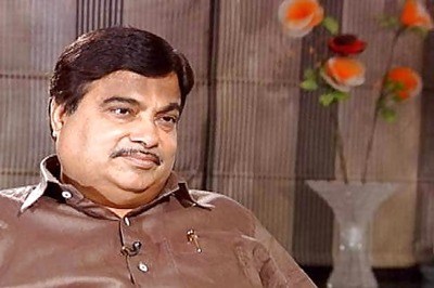 Gadkari asks BJP, NDA allies to exercise restraint
