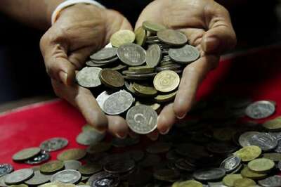 Rupee Settles 16 Paise Down at 71.19 vs USD; Registers 2nd Weekly Loss