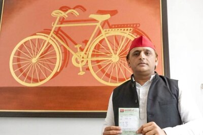Can Anyone Tell When Has Indian Flag Been Hoisted at RSS HQ? Akhilesh Attacks BJP Over 'Tiranga Campaign'
