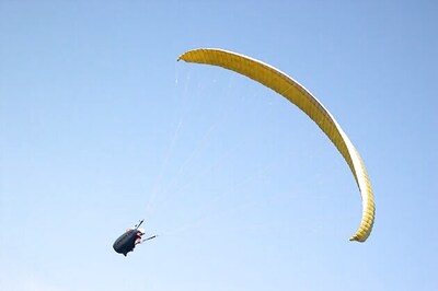 Cong strategy to reach out to voters through paragliders suspended due to bad weather