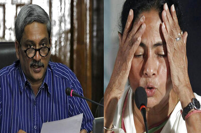 Parrikar Writes to Mamata, Says Deeply 'Pained' Over Army Controversy