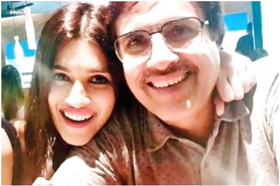 Kriti Sanon Shares Throwback Pics of 'Handsomest Papa' Rahul on His Birthday, Wishes Him in SRK Style