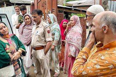 'Pain for Kashmir Brought Me Back': Meet Daisy Raina, First Kashmiri Pandit Woman to Fight J&K Polls in 30 Years