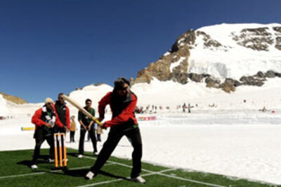 In pics: Celebrating I-Day with cricket in the Alps