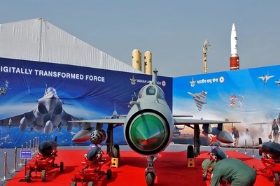 IAF Temporarily Halts Operations of MiG-21 Fighter Jets Amid Probe into May 8 Rajasthan Crash