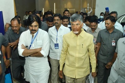 TDP Chief, Pawan Kalyan Claim YSRCP Resorting to Enrollment of Bogus Votes