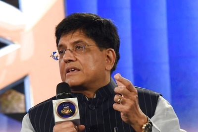 Govt Buying 2 LMT Onions at Rs 2,410/Quintal, to Sell at Rs 25/Kg via NCCF, NAFED Outlets: Piyush Goyal
