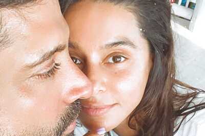 Shibani Dandekar Cosies Up to Farhan Akhtar, Says Her Better Half Didn't Get Social Distancing Memo
