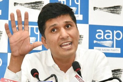AAP Minister Saurabh Bhardwaj Insulted Me in His Chamber, Says Services Secy Removed by AAP Govt