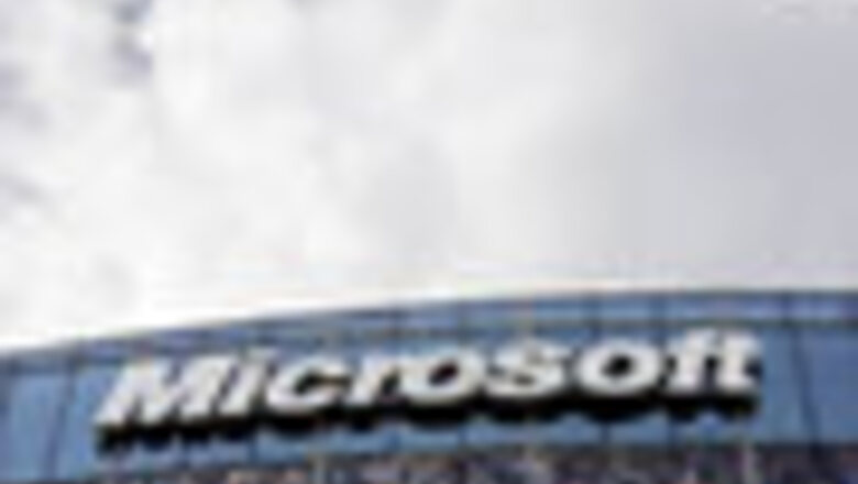 Microsoft talks up tablets, shows off new phones
