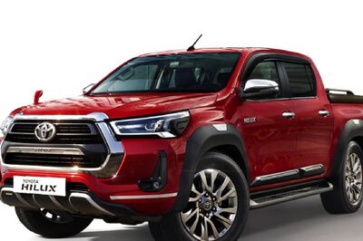 Toyota Hilux Pick-up Bookings Restart After Almost One Year, Price Stays Unchanged