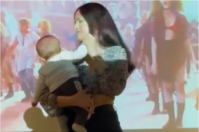 Natasa Stankovic and Hardik Pandya's Baby Boy Agastya a Dancer in the Making? Watch Viral Video