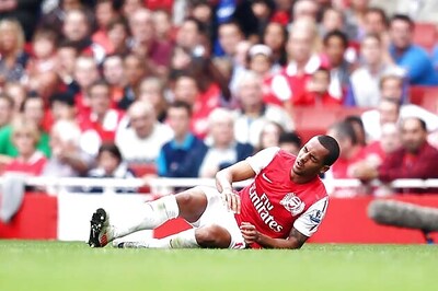 Walcott ruled out for rest of season: Wenger