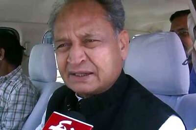 Vasundhara jealous of better financial management during Cong rule: Gehlot