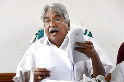 Kerala Solar Scam: Judicial Commission Report Indicts Former CM Oommen Chandy, Staff of Cheating