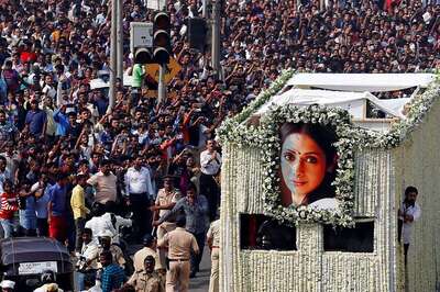 Nation Bids Adieu To 'Hawa Hawai': Sridevi Draped In Tricolour, Cremated With State Honours