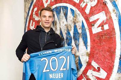 Bayern Goalkeeper Neuer Extends Contract Till 2021