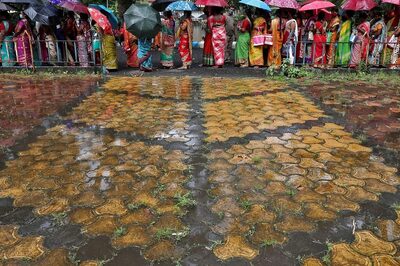 16% Indians Fully Jabbed, Health Min Sounds Out Warning Ahead of Festive Season