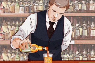How to Hire a Bartender for an Event