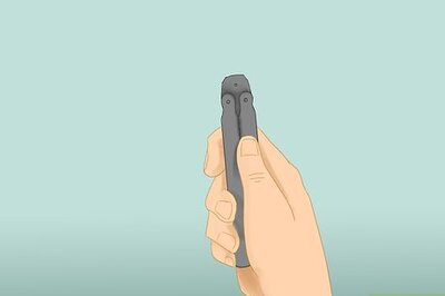 How to Flip a Butterfly Knife