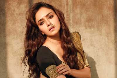 Jhalak Dikhhla Jaa 10's Amruta Khanvilkar: I Hope Madhuri Dixit Enjoys My Performance and Gives Me a Hug