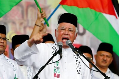 Malaysia's Najib Razak Pushes to Outlaw 'Fake News' Before Election