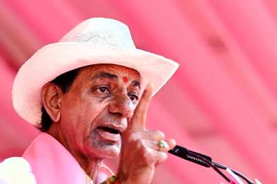 People Calling Me to National Politics; Farmers Will Get Free Power with non-BJP Govt at Centre in 2024: KCR