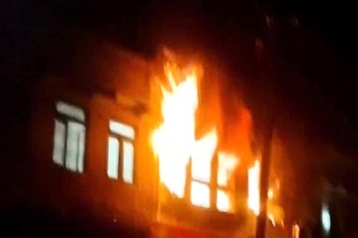Fire Erupts in 20 Shops in Mumbai; None Hurt