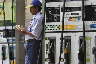 Fuel Prices and RBI Policy to Increase Passenger Vehicle Demand in 2017: Fitch