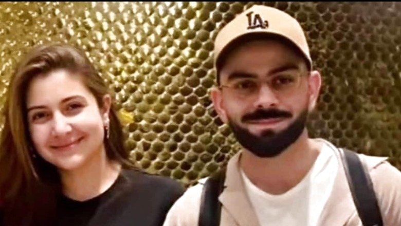 Anushka Sharma Glows, Holds Virat Close In UNSEEN Photo As They Left For T20 World Cup | See Here