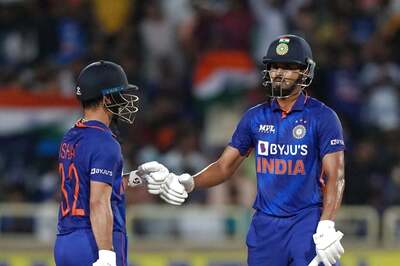 IND vs SA Dream11 Team Prediction: India vs South Africa Check Captain, Vice-Captain, and Probable Playing XIs for Tuesday's 3rd ODI match, October 11, Arun Jaitley Stadium, New Delhi, 1:30 pm IST