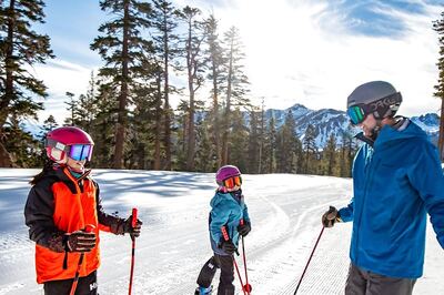 5 Reasons To Travel To Mammoth Lakes Before The Winter Ends