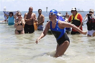 US: 64-year-old Diana Nyad sets record with 177-km Cuba-to-Florida swim