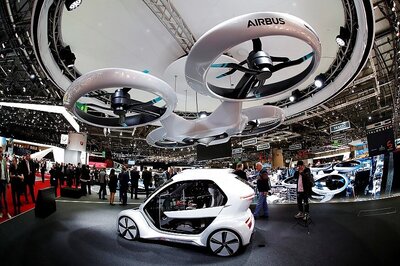 Geneva Motor Show 2018: Porsche Plans to Launch Flying Cabs Within Decade