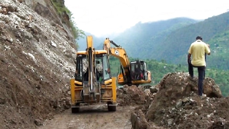 Monsoon Rain Exposes Poor Quality of Pithoragarh’s All-weather Road Built for Rs 1,100 Cr