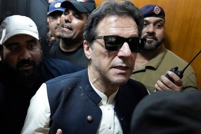 Pakistan Govt Puts Imran Khan, Wife Bushra Among 80 PTI Members on No-fly List Over May 9 Violence