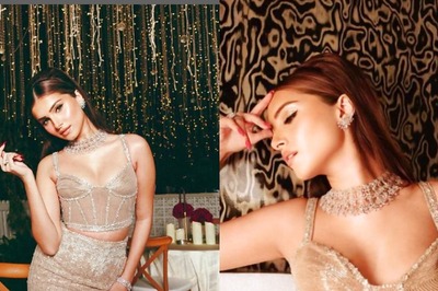 Sexy! Tara Sutaria Flaunts Her Curves, Oozez Oomph In A Sequin Bralette; See Hot Photos