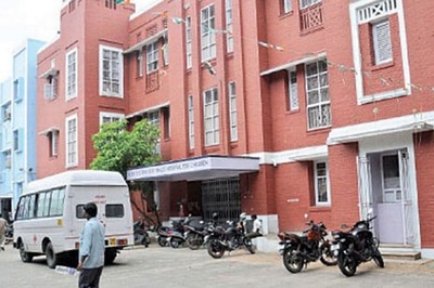 Chennai: Jaya to check rot in govt hospitals