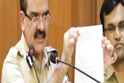Ex-Mumbai Police Commissioner Param Bir Singh Moves HC to Challenge Panel's Summons