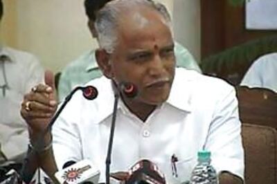 Yeddyurappa makes political rival Shettar minister