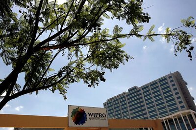 Wipro Rises 6.5%; Mcap up Rs 8,475 Crore on Buyback Announcement