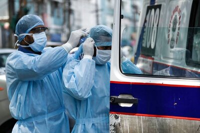 'Mask Mandate to Continue, Increase Pace of Vaccination': Mandaviya to Officials As Covid XBB Cases Surge