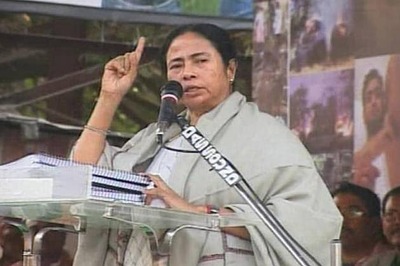 Mamata hits out at Centre over price rise issue