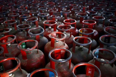 ATF Price Hikes By 56.6%, LPG By Rs 11.5 on Global Cues; Petrol & Diesel Continue on Hold