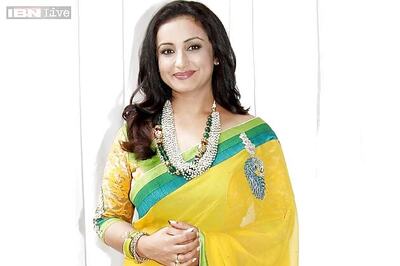 Divya Dutta excited about negative role in 'Chalk n Duster'