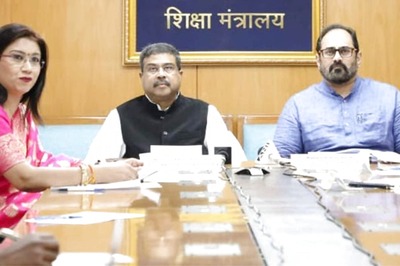 National Apprenticeship Mela Candidates to Get Stipend Directly from Govt: Education Minister