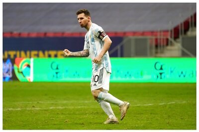 Lionel Messi Seeks International Title as Argentina Fans Ask: If Not Now, When?
