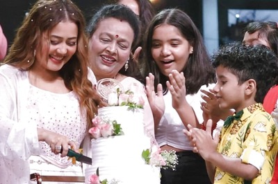 Happy Birthday Neha Kakkar: Latest Songs of the Playback Singer for Your Playlist