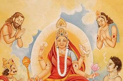 Aaj Ka Panchang, October 4, 2022: Check Out Tithi, Shubh Muhurat, Rahu Kaal and Other Details on Maha Navami