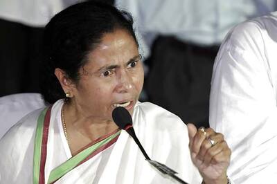 Won't bail out UPA: CPI on Mamata's trust vote